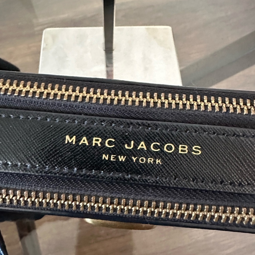 💎AUTHENTICATED MARC JACOB LIMITED EDITION CAMERA BAG💎 - Picture 7 of 15